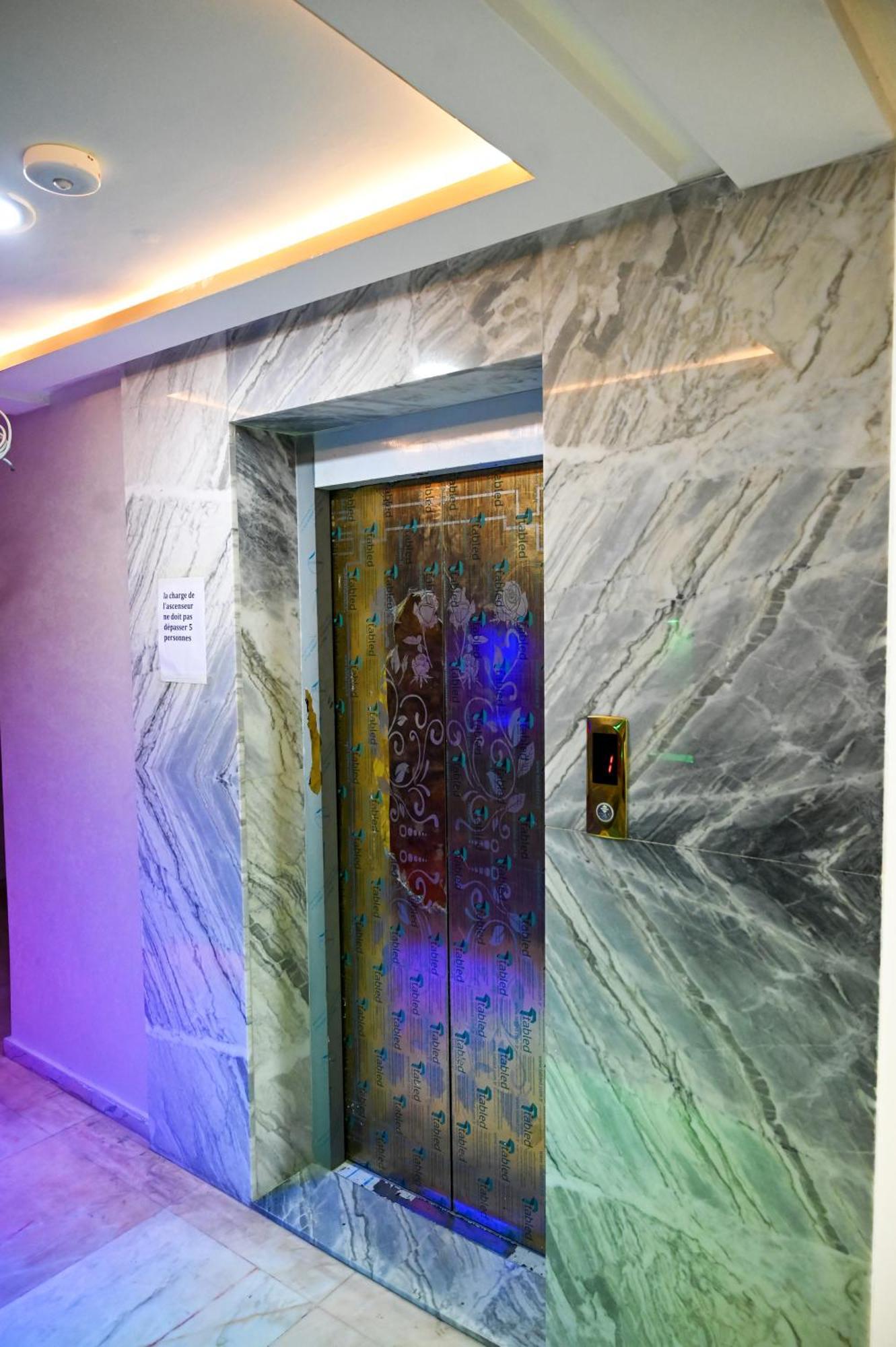 Hotel Jawharat אל ג'אדידה מראה חיצוני תמונה