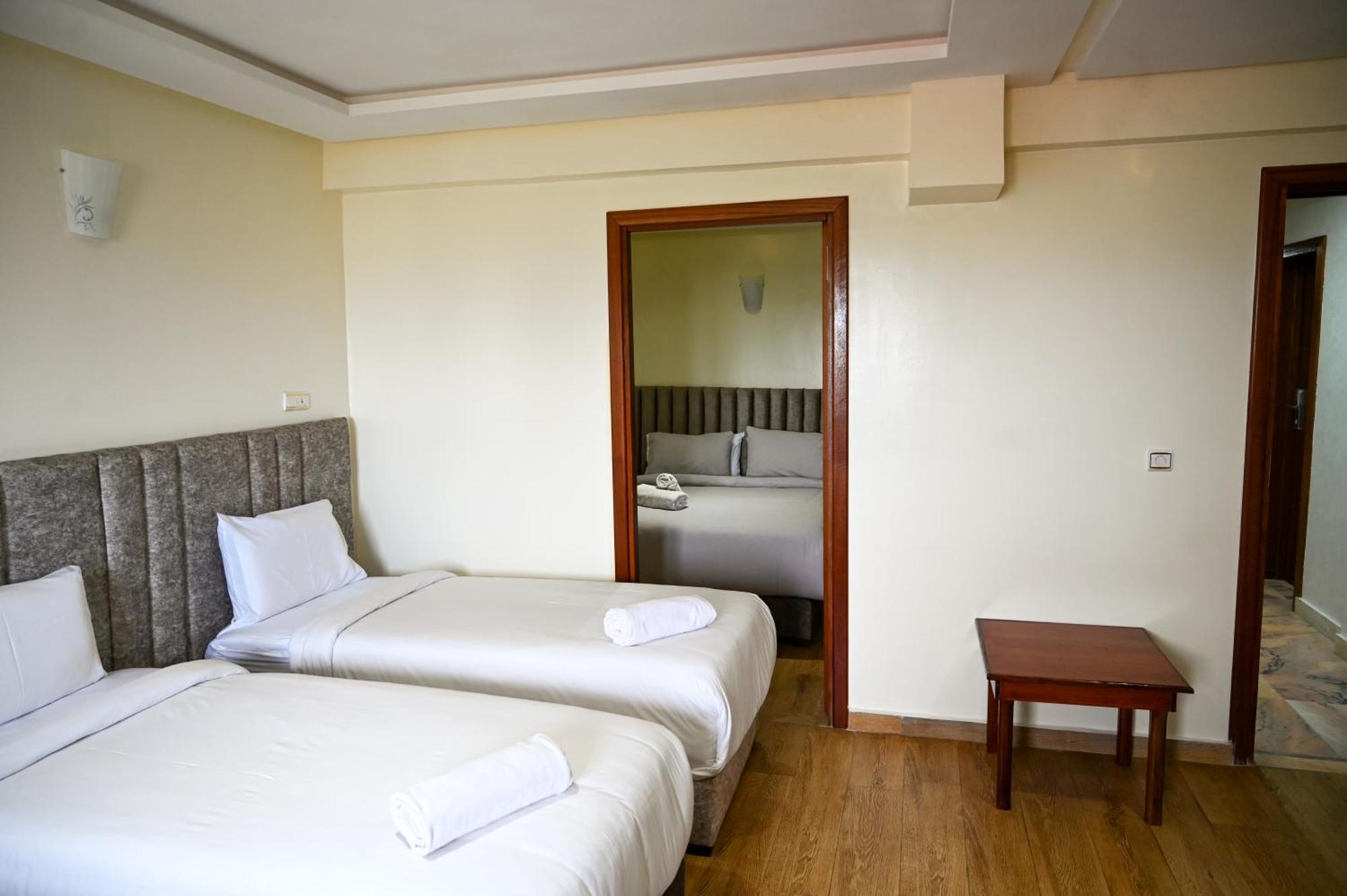 Hotel Jawharat אל ג'אדידה מראה חיצוני תמונה