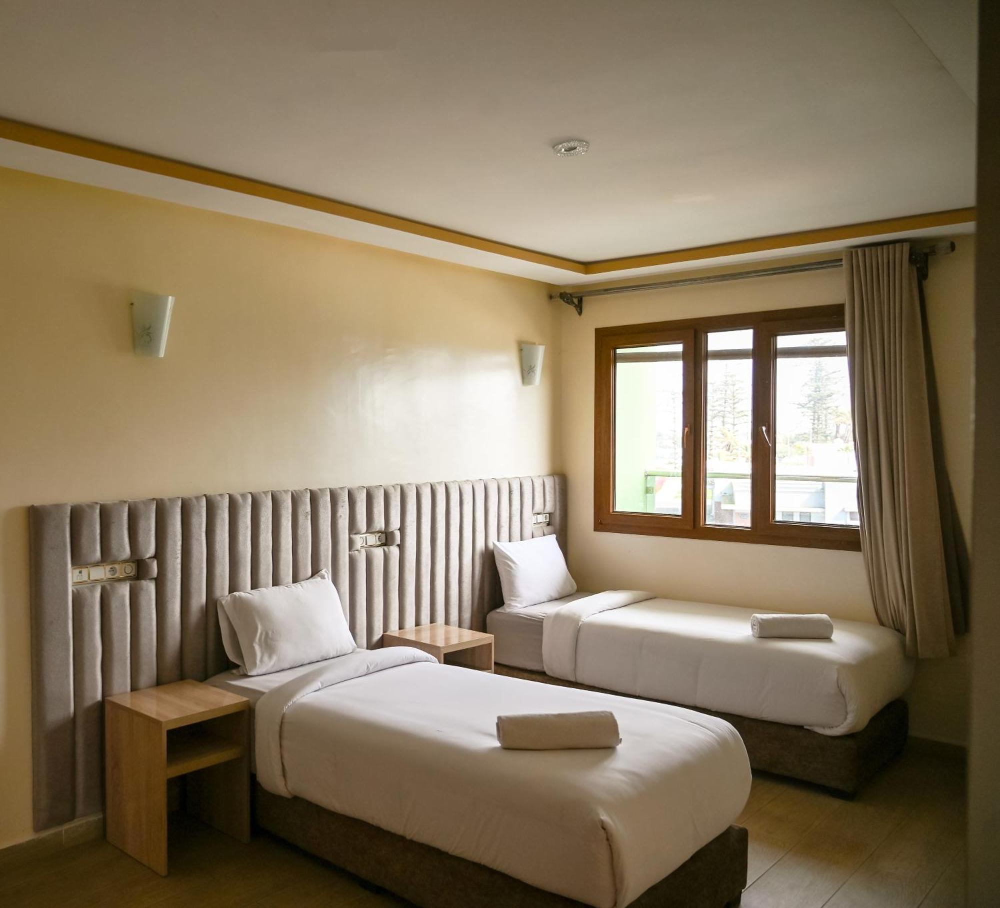 Hotel Jawharat אל ג'אדידה מראה חיצוני תמונה